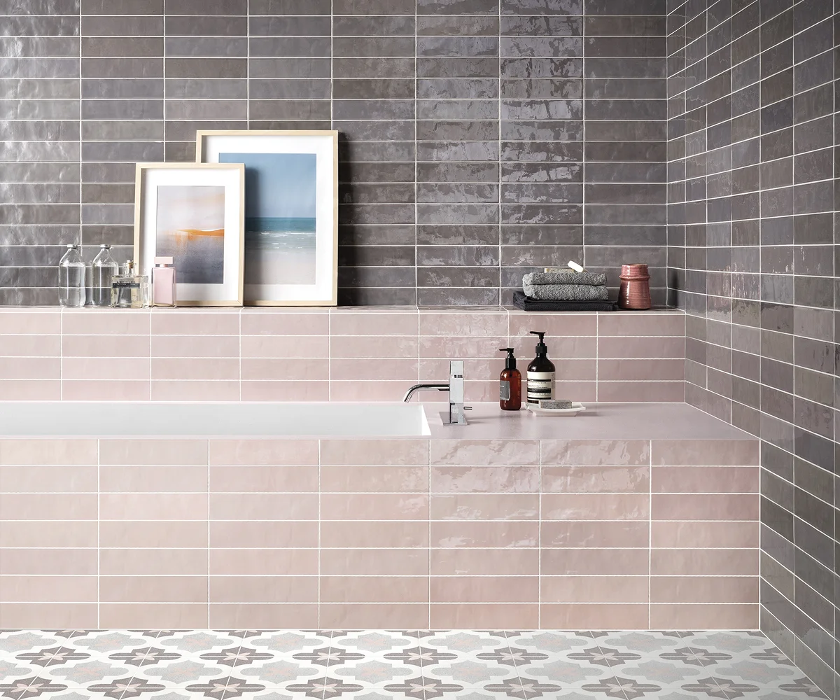 Espace Carrelage 53 Carreleur Chateau Gontier GZZ Color Art 21 03 BTH Light Pink Glossy Dark Taupe Glossy OK V2