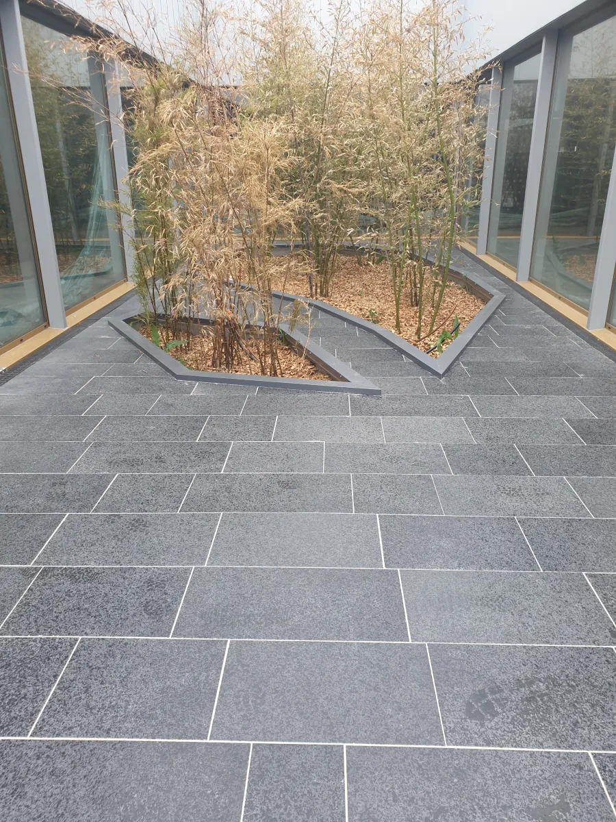 Espace Carrelage 53 Carreleur Chateau Gontier Exterieur 4